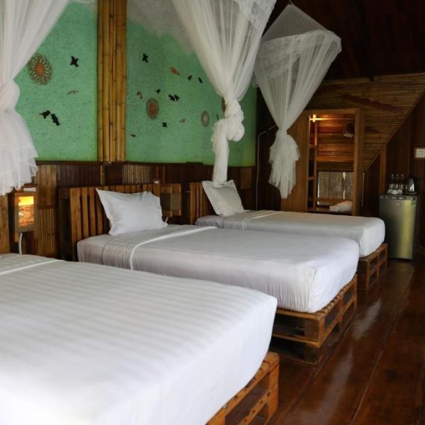 Triple Room