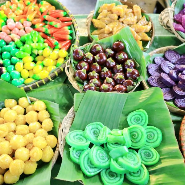 Lễ hội bánh dân gian Nam Bộ – Nơi ký ức quê nhà còn vẹn nguyên
